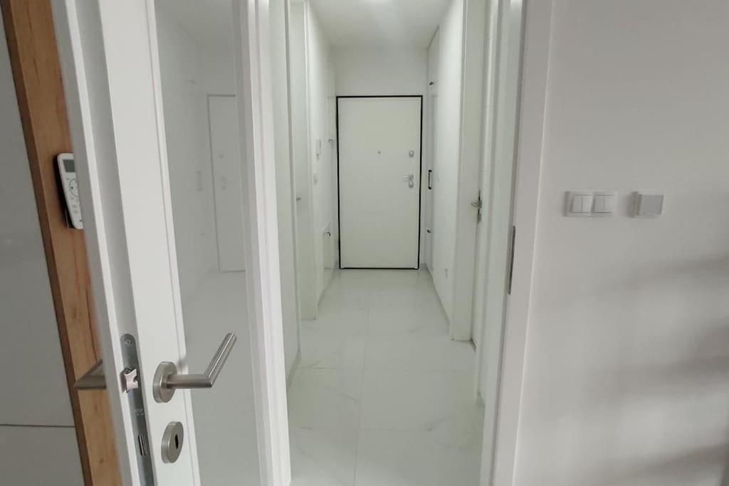 Sarajevo Tower - New Apartment Zewnętrze zdjęcie